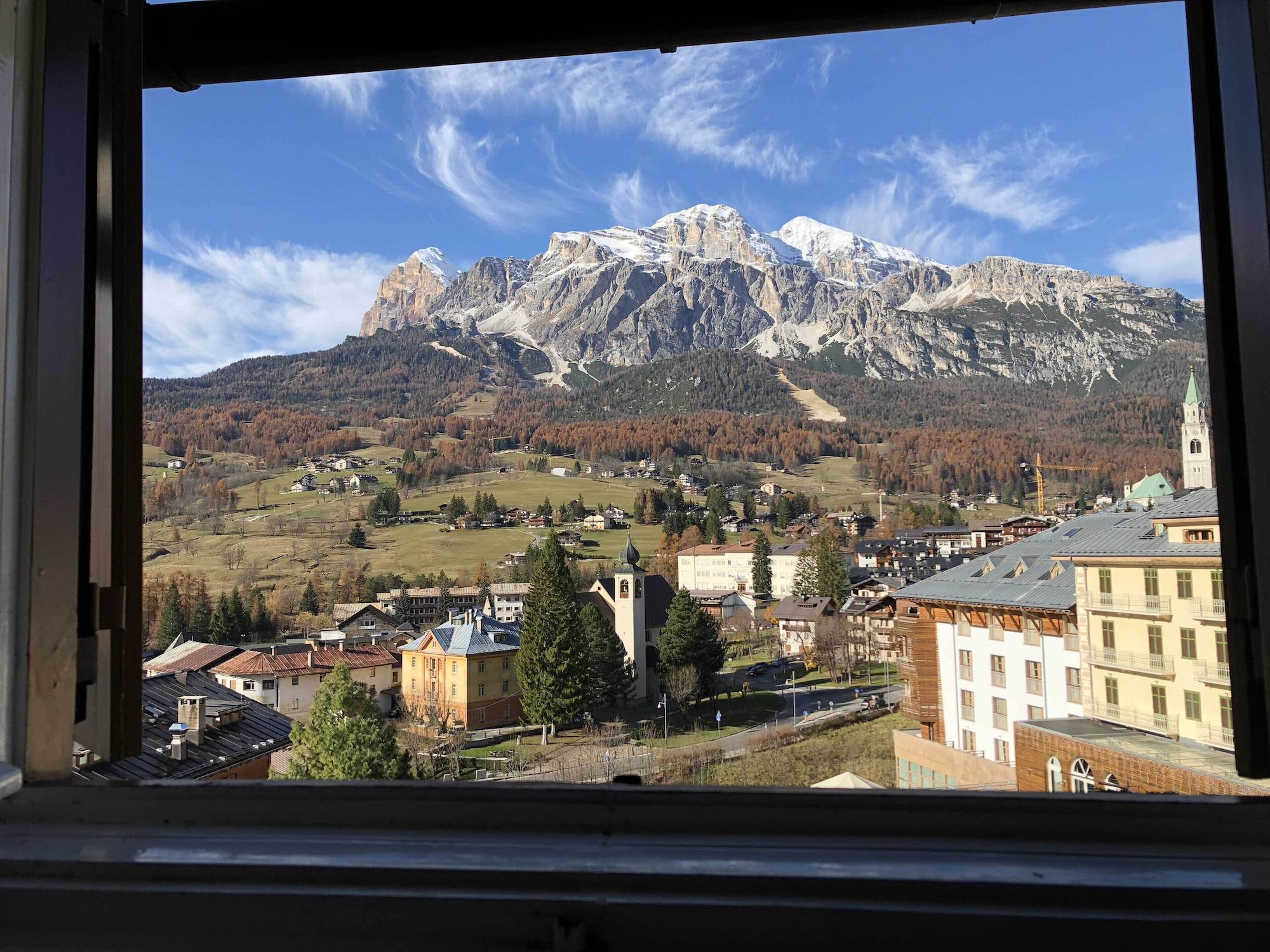Hotel Majoni Cortina dʼAmpezzo Exterior foto