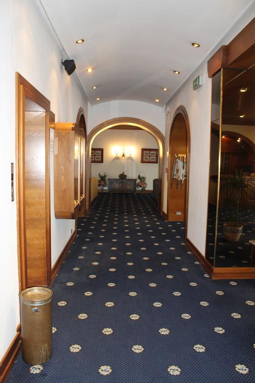Hotel Majoni Cortina dʼAmpezzo Exterior foto
