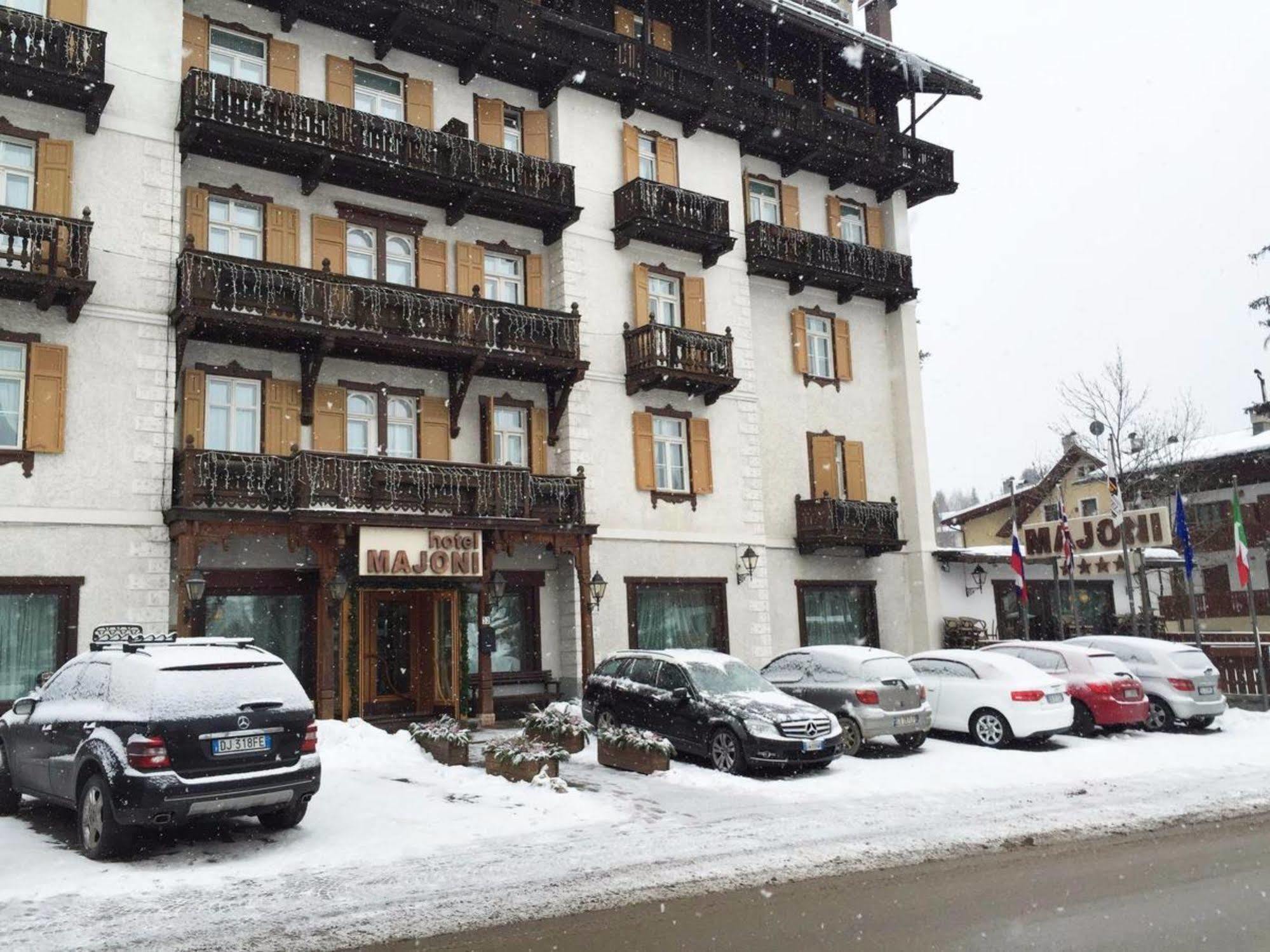 Hotel Majoni Cortina dʼAmpezzo Exterior foto