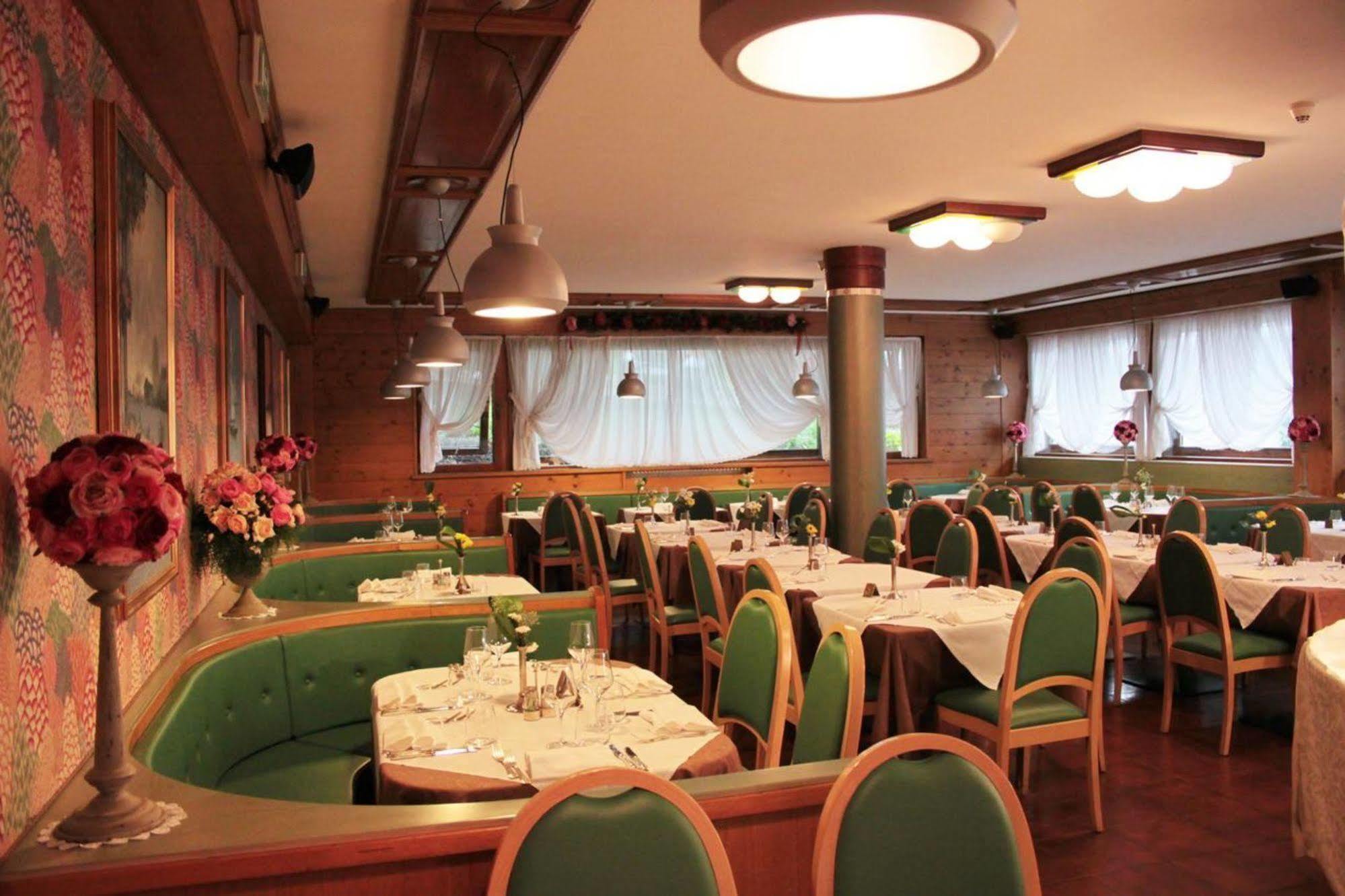 Hotel Majoni Cortina dʼAmpezzo Exterior foto