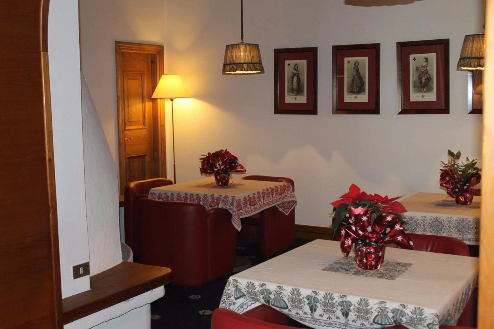 Hotel Majoni Cortina dʼAmpezzo Exterior foto
